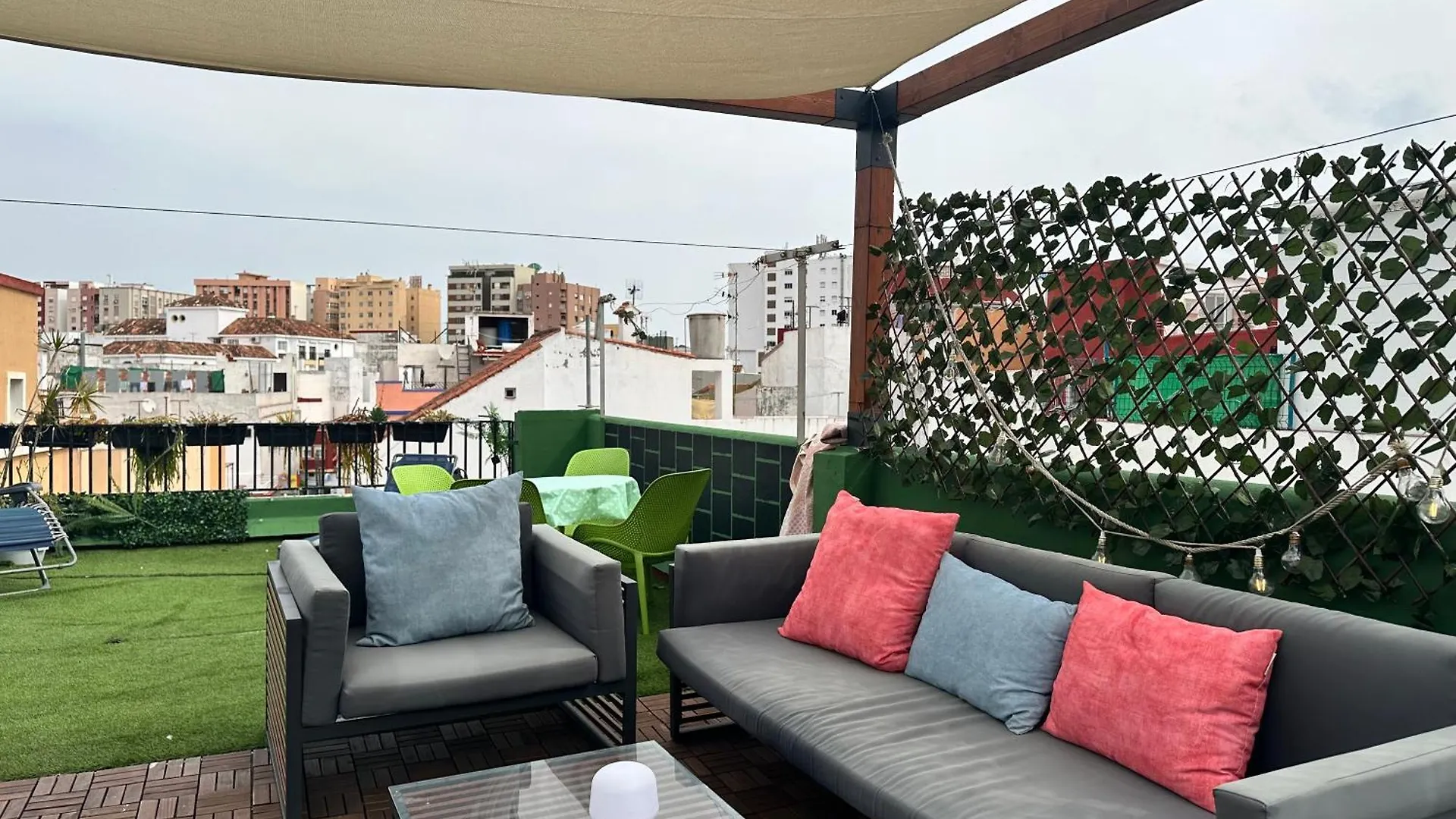 Habitaciones La Jungla 22 Algeciras Apartment