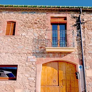alojamiento-familiar-con-chimenea-alt-empord.topcostabravahotels.com/